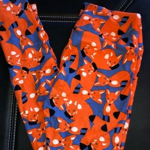 NWOT LuLaRoe Fox Leggings OS